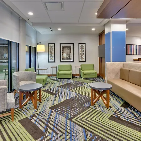 Holiday Inn Express & Suites Fort Worth North - Northlake By Ihg