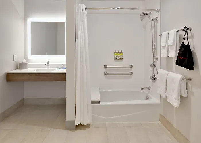 Hotel Express & Worth North - Northlake By Ihg 3*