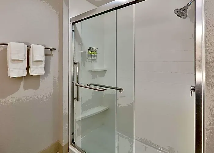 Express & Worth North - Northlake By Ihg Hotel 3*