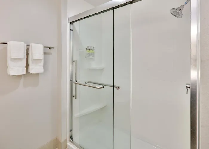 Express & Worth North - Northlake By Ihg Hotel 3*
