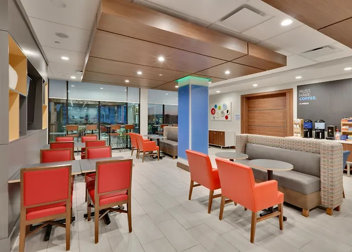 Hotel Express & Worth North - Northlake By Ihg 3*