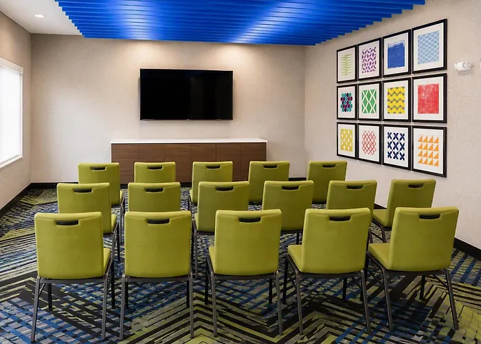 Hotel Express & Worth North - Northlake By Ihg 3*