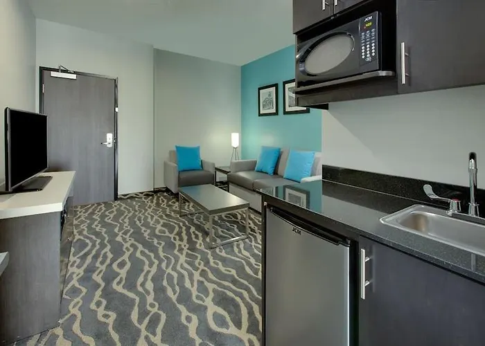 Hotel Express & Worth North - Northlake By Ihg 3*